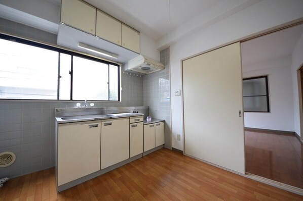 サクセス八日町の物件内観写真